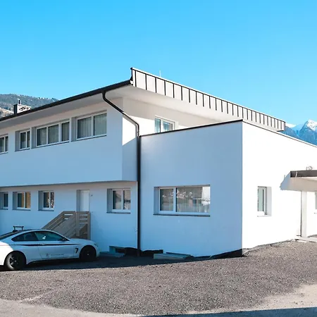 Daire Alpenluxus Presents - Lisis Zillertalblick With Roof Terrace & Car Park